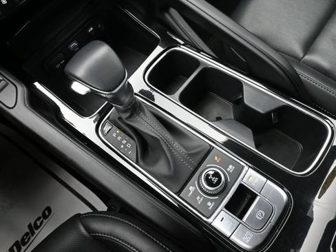 Used 2025 Kia Telluride S AWD/4WD image 40