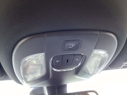 New 2026 Jeep Compass Limited image 25