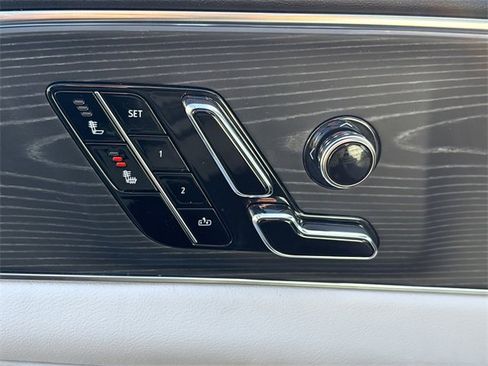 Used 2024 Cadillac Lyriq Sport image 20