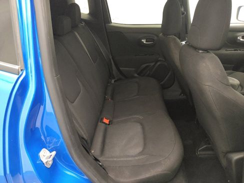 Used 2020 Jeep Renegade Sport image 19