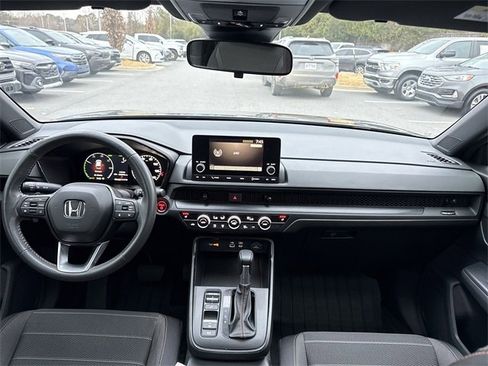 Used 2023 Honda CR-V Sport image 21