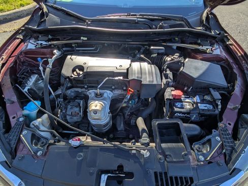 Used 2013 Honda Accord Sport image 26