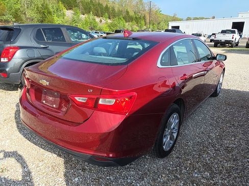 Used 2025 Chevrolet Malibu LT FWD image 6