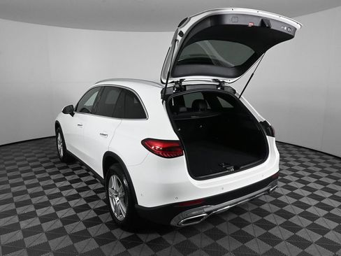 Certified 2025 Mercedes-Benz GLC 300 4MATIC image 30
