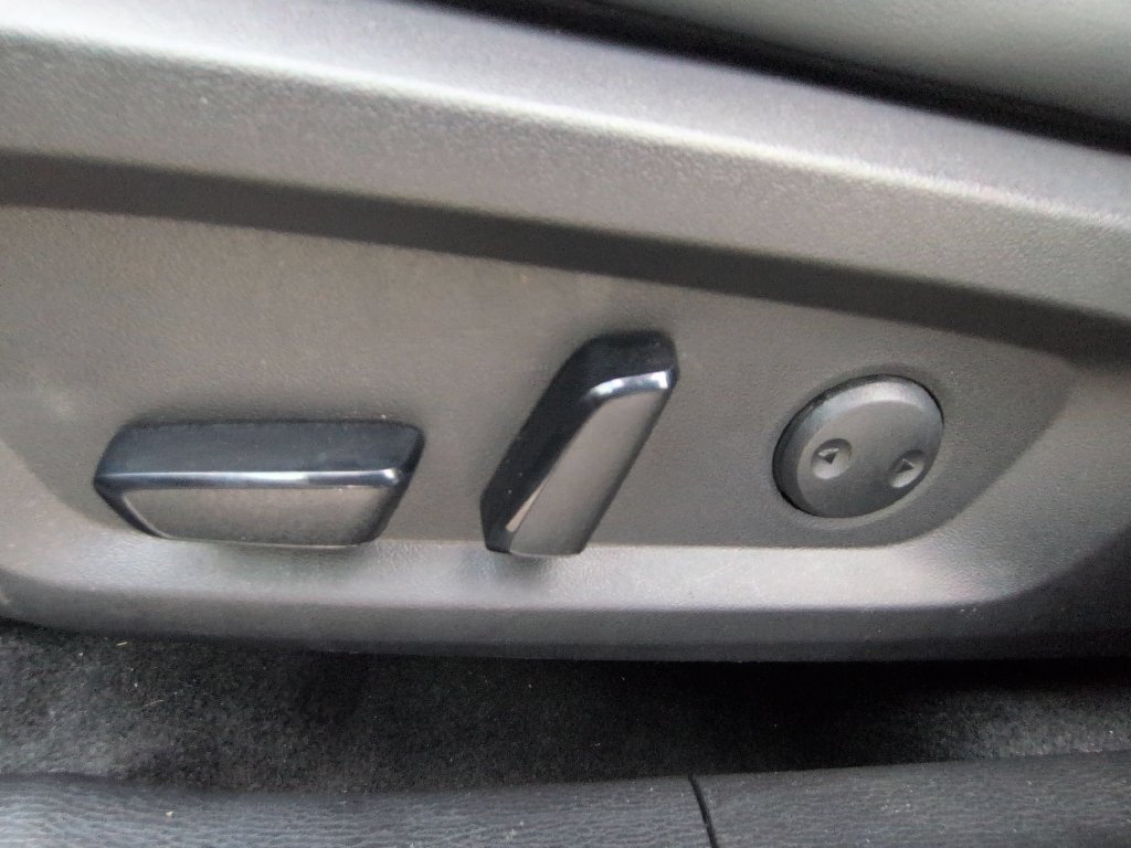 Used 2025 Mitsubishi Outlander SE AWD/4WD image 14