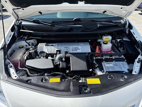 Used 2012 Toyota Prius V Two FWD image 35