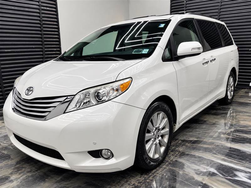 Used 2013 Toyota Sienna Limited w/ Premium Pkg AWD/4WD image 1