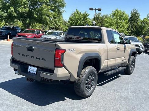 New 2026 Toyota Tacoma SR5 RWD image 4