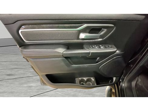 Used 2019 RAM 1500 Big Horn AWD/4WD image 10