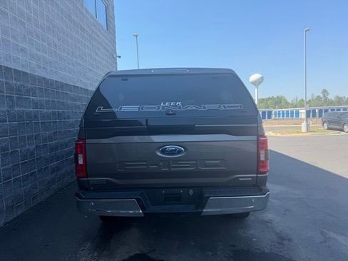 Used 2023 Ford F150 XLT AWD/4WD image 4