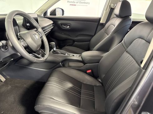Certified 2024 Honda HR-V EX-L image 15