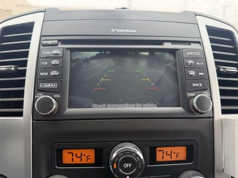 Used 2020 Nissan Frontier PRO-4X w/ Pro-4x Utility Package image 23