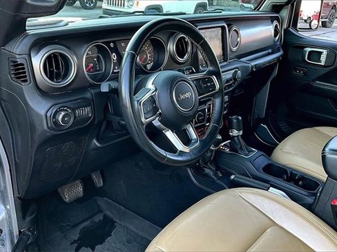 Used 2018 Jeep Wrangler Unlimited Rubicon image 14