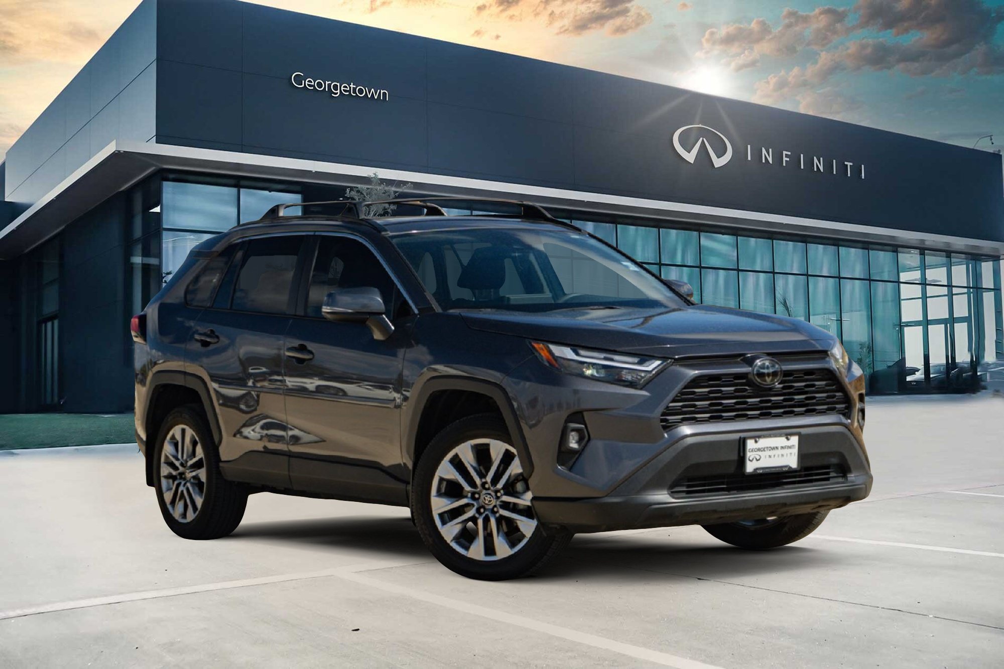 Used 2024 Toyota RAV4 XLE Premium FWD image 1