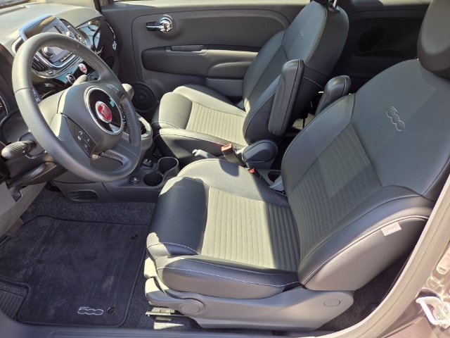 Used 2018 FIAT 500 Pop w/ Urbana Appearance Package FWD image 10