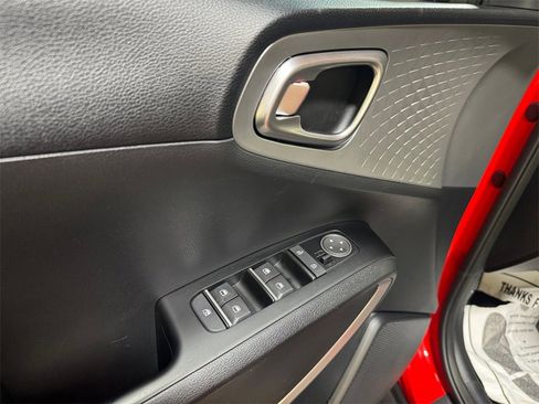 Certified 2024 Kia Soul LX w/ Option Group 015 image 14