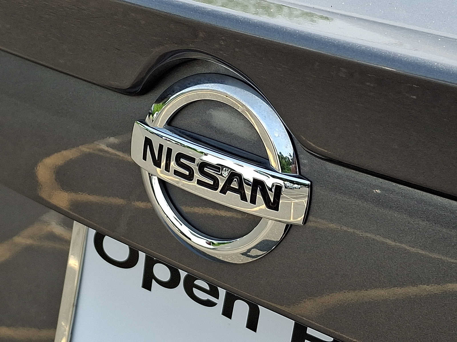 Used 2022 Nissan Sentra SR w/ Trunk Package FWD image 31