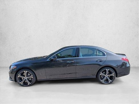 Used 2025 Mercedes-Benz C 300 Sedan image 5