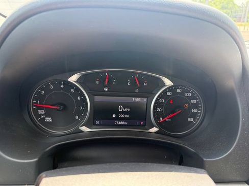 Used 2022 GMC Terrain SLT AWD/4WD image 11
