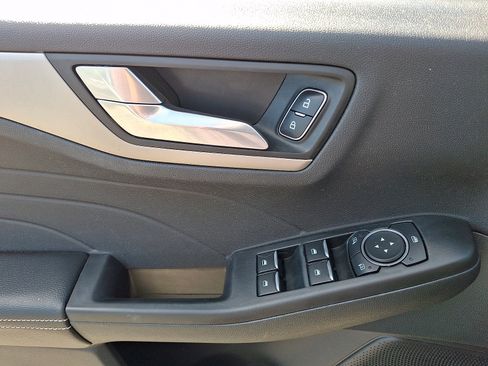 Used 2022 Ford Escape SEL AWD/4WD image 13