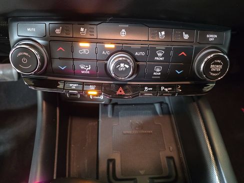 Certified 2024 Dodge Durango R/T AWD/4WD image 27