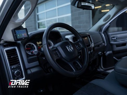 Used 2014 RAM 2500 SLT w/ Cold Weather Group image 28