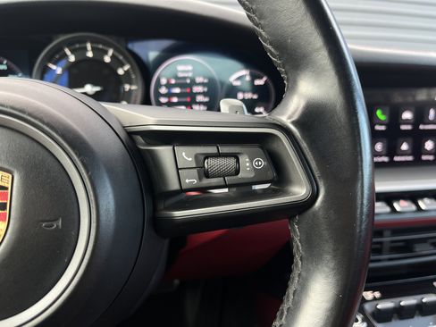 Certified 2022 Porsche 911 Carrera image 31