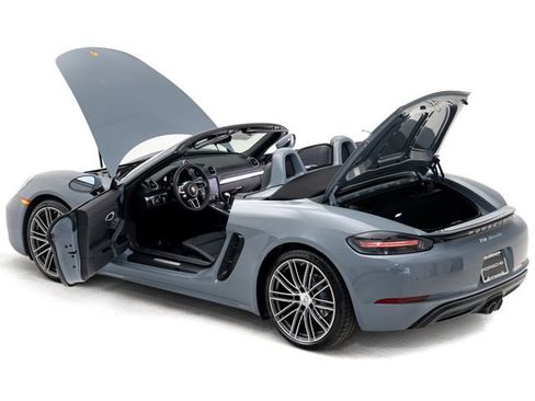 Certified 2024 Porsche 718 Boxster RWD image 39