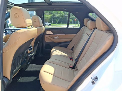 Certified 2026 Mercedes-Benz GLE 450 4MATIC image 10