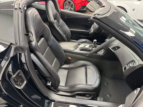 Used 2019 Chevrolet Corvette Z06 RWD image 19