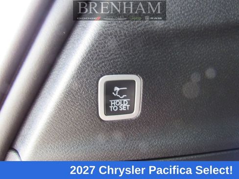 New 2027 Chrysler Pacifica Select FWD image 13
