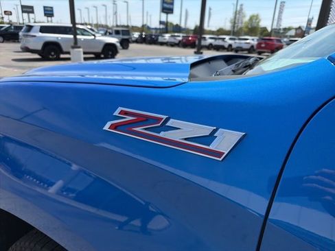Used 2025 Chevrolet Silverado 1500 LT w/ All Star Edition Plus image 12