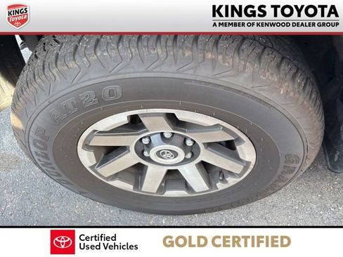 Used 2023 Toyota 4Runner TRD Off-Road Premium w/ Off Road Premium Plus Package image 12