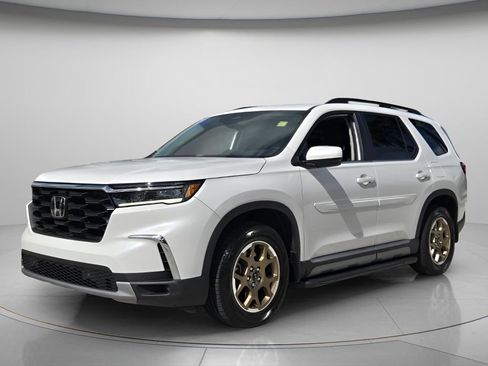 Used 2024 Honda Pilot EX-L image 9