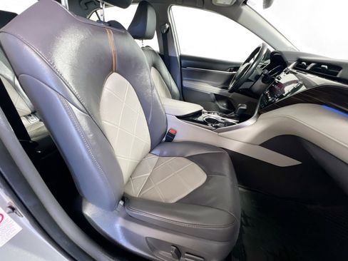 Used 2019 Toyota Camry XLE w/ Driver Assist Package image 31