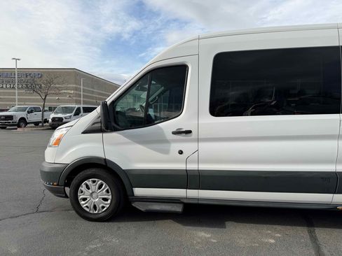Used 2018 Ford Transit 350 XLT image 3