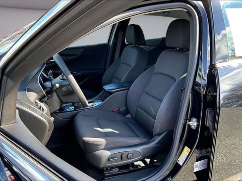 Used 2024 Chevrolet Malibu LT image 20