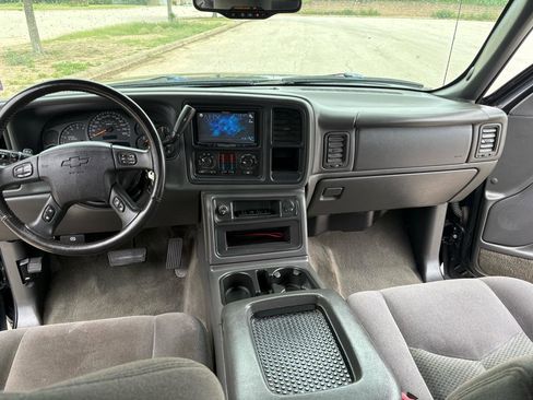 Used 2005 Chevrolet Silverado 1500 LS w/ Safe And Sound Package RWD image 45