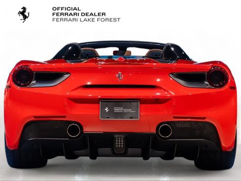 Certified 2019 Ferrari 488 Spider RWD image 9