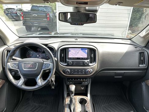 Used 2022 GMC Canyon Denali AWD/4WD image 14
