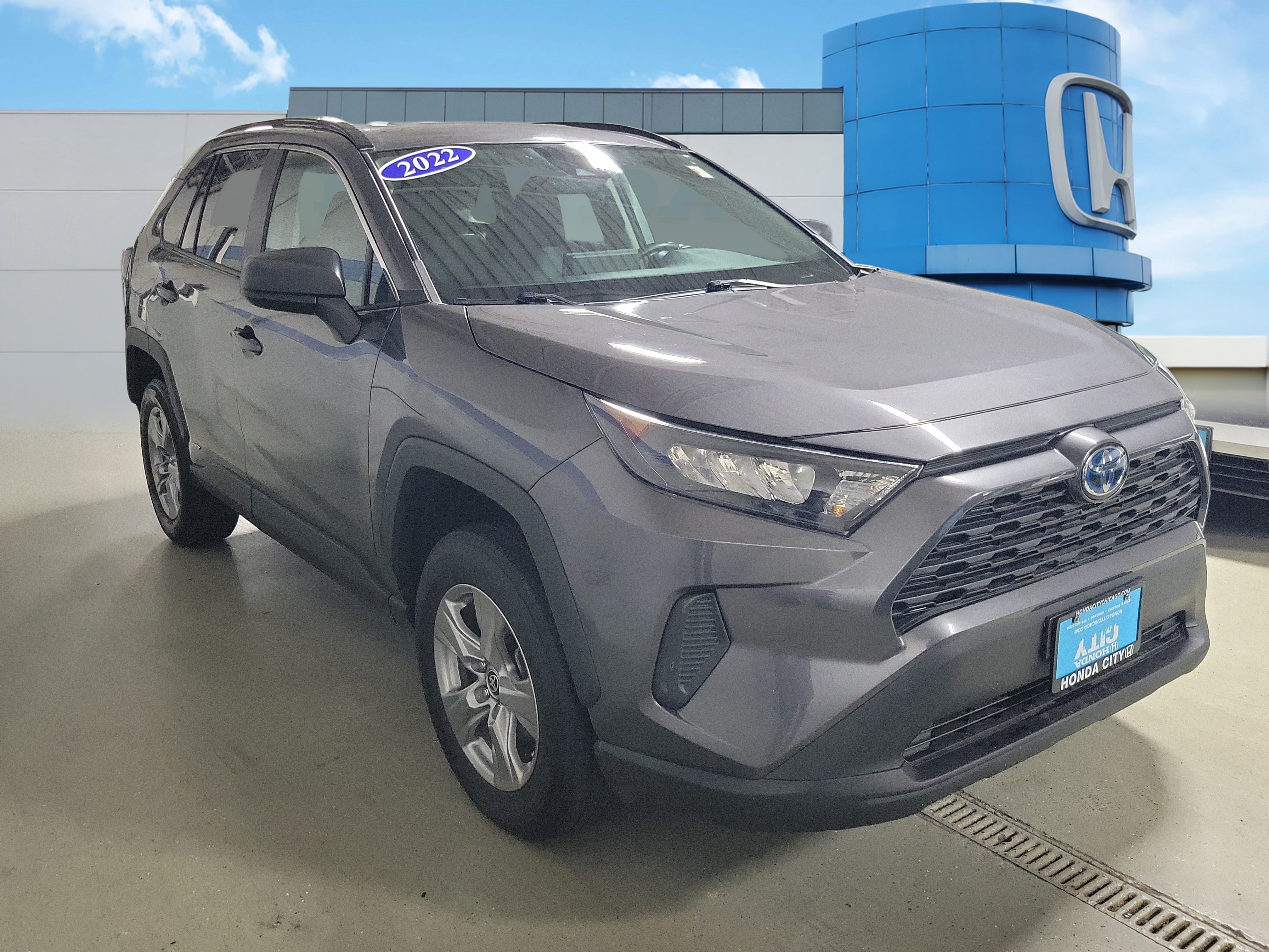 Used 2022 Toyota RAV4 LE AWD/4WD image 33