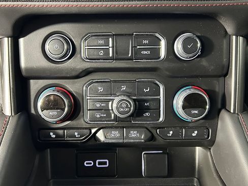 Used 2023 Chevrolet Tahoe RST AWD/4WD image 24