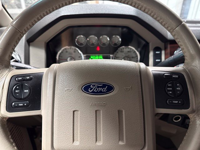 Used 2008 Ford F350 4x4 Crew Cab DRW Super Duty image 11