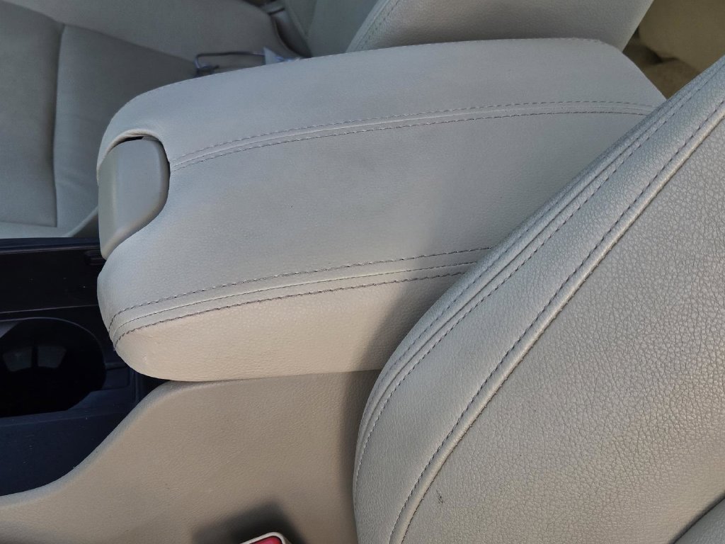 Used 2010 Honda Accord EX-L image 32
