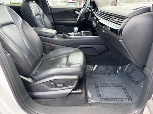Used 2019 Audi Q7 3.0T Premium Plus AWD/4WD image 25