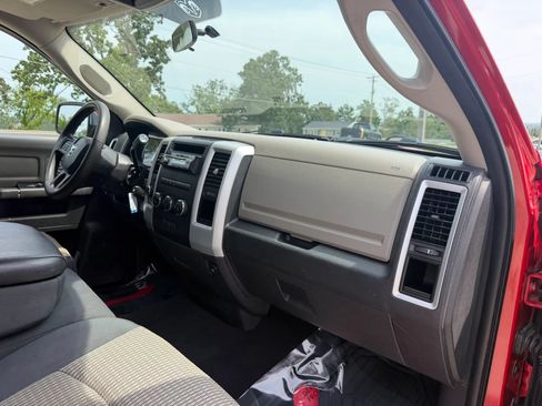 Used 2012 RAM 1500 Classic SLT AWD/4WD image 48