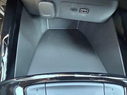 New 2026 Chevrolet Trax RS w/ Driver Confidence Package FWD image 25