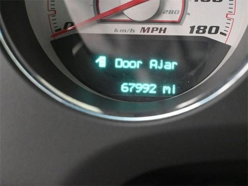 Used 2012 Dodge Challenger SRT8 w/ Premium Sound Group image 31