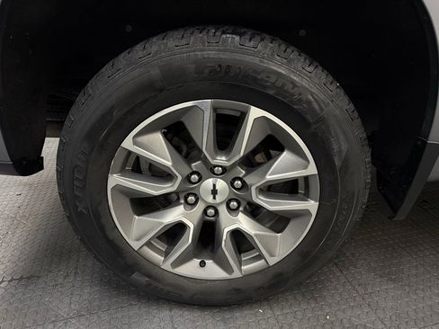 Used 2022 Chevrolet Silverado 1500 RST w/ Z71 Off-Road Package image 12