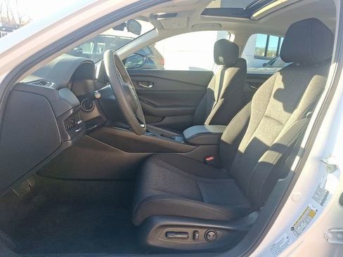 Certified 2023 Honda Accord EX image 13